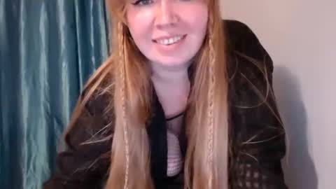 nightlaura online show from 02.13.25