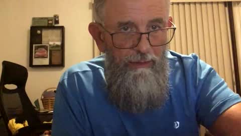 nightmoves1970 online show from 10.21.25