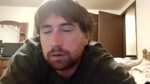 Snapshot of nightnightlol chatting on 12.05.24 nightnightlol online show from 12.05.24