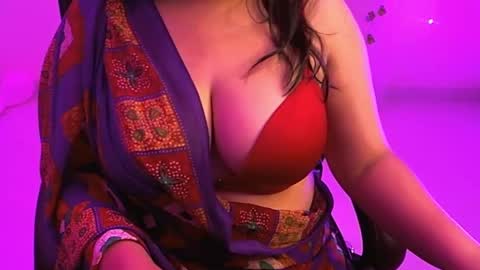 Snapshot of nightqueen107446 chatting on 03.10.25 nightqueen107446 online show from 03.10.25