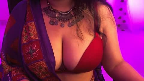 Snapshot of nightqueen107446 chatting on 10.07.25 nightqueen107446 online show from 10.07.25