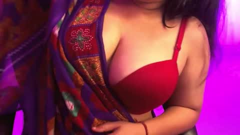 Snapshot of nightqueen107446 chatting on 10.14.25 nightqueen107446 online show from 10.14.25