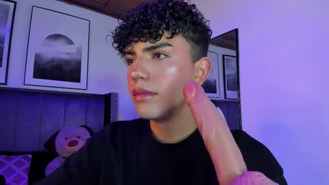 niick_twink online show from 10.06.25