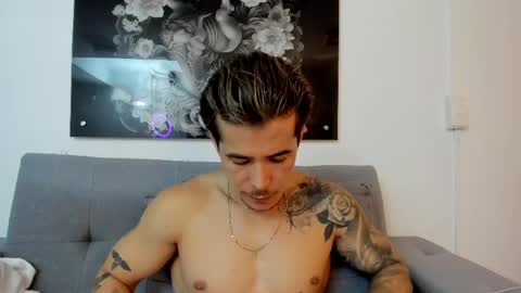 Snapshot of niickcooper chatting on 05.21.26 Niick online show from 05.21.26