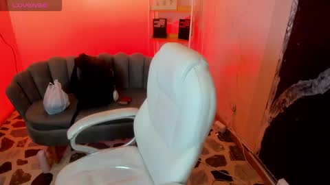 Anni online show from 09.20.25