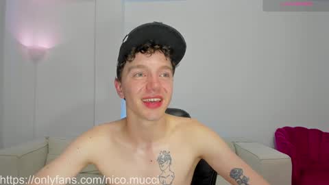 Snapshot of niico_18 chatting on 01.30.25 Nicolas Mucci online show from 01.30.25