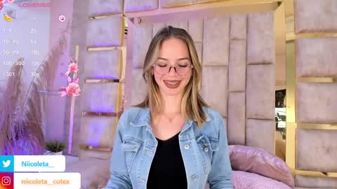 Snapshot of niicoleta chatting on 01.21.25 Niicoleta online show from 01.21.25