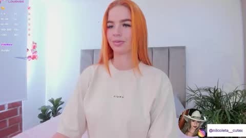 Niicoleta  online show from 10.22.25