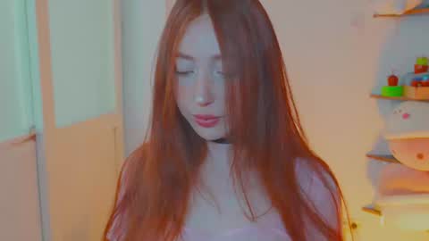 Snapshot of niilaa chatting on 03.11.26 of Nylasweet online show from 03.11.26