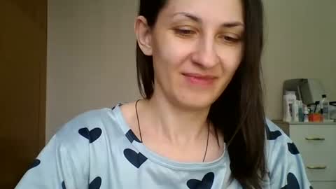 nika_smily online show from 04.19.26
