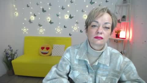 Snapshot of nikamayu chatting on 04.22.26 Nika online show from 04.22.26