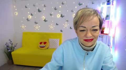 Snapshot of nikamayu chatting on 04.25.26 Nika online show from 04.25.26