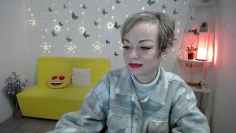 Snapshot of nikamayu chatting on 05.04.26 Nika online show from 05.04.26