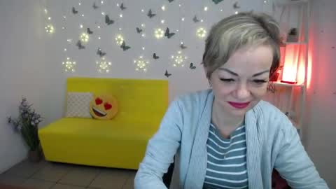 Snapshot of nikamayu chatting on 05.07.26 Nika online show from 05.07.26
