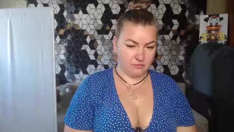 Snapshot of nikaskylink chatting on 06.11.26 Nika online show from 06.11.26