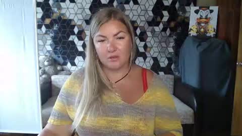 Snapshot of nikaskylink chatting on 06.29.26 Nika online show from 06.29.26