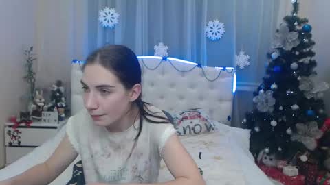 nikastarkk online show from 12.08.24