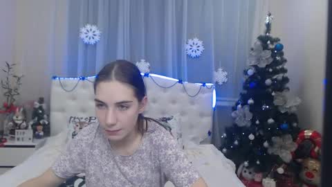 nikastarkk online show from 12.11.24