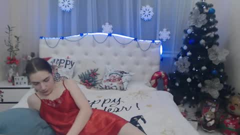 nikastarkk online show from 12.27.24