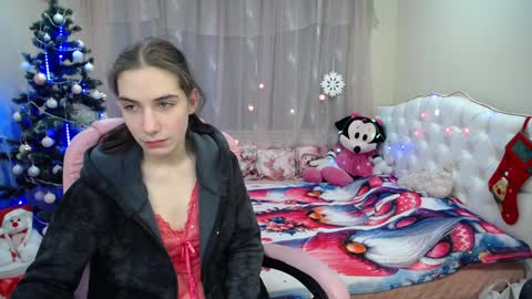 nikastarkk online show from 12.29.24