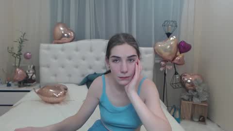 nikastarkk online show from 02.19.25