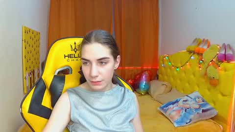 nikastarkk online show from 02.26.25