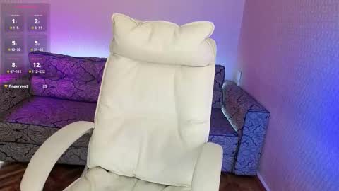 Snapshot of nikastill_ chatting on 09.26.25 NikaStill  online show from 09.26.25