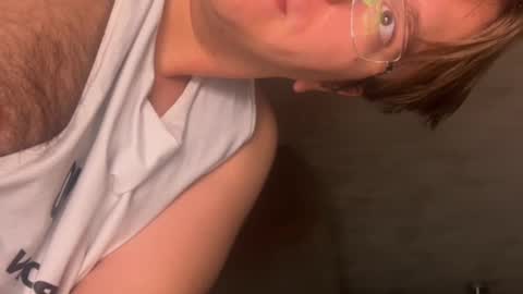 Snapshot of nikceline chatting on 11.11.25 Celine online show from 11.11.25