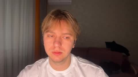 Snapshot of nikceline chatting on 12.19.25 Celine online show from 12.19.25