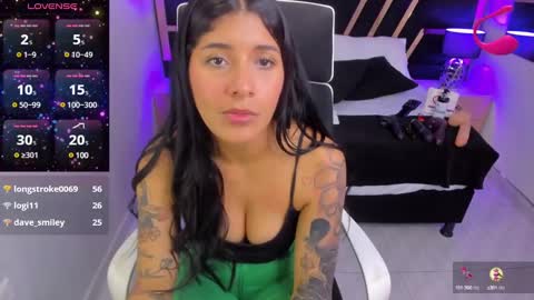 Snapshot of nikibryce_ chatting on 12.03.24 Niki online show from 12.03.24