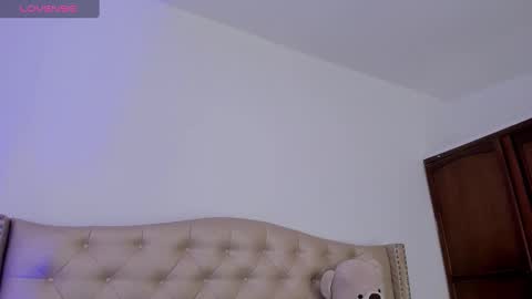 Niikii online show from 01.31.25