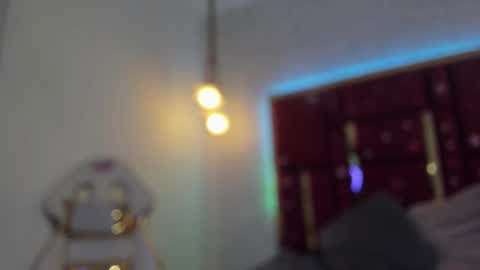 Abril online show from 03.01.25