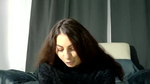 Snapshot of nikiluch chatting on 10.27.25 nikiluch online show from 10.27.25