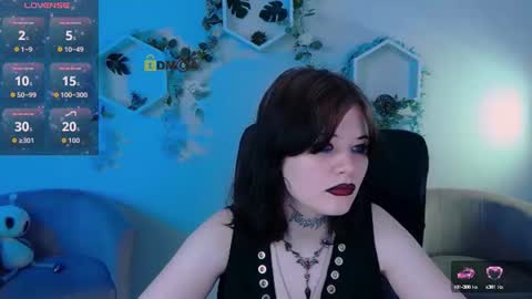 nikki_kiss_ online show from 06.19.26