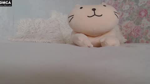 Snapshot of nikki_maks chatting on 09.30.25 The next broadcast will be on at 900 UTC3 online show from 09.30.25