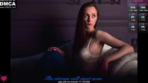 Snapshot of nikki_maks chatting on 10.14.25 The next broadcast will be on at 900 UTC3 online show from 10.14.25