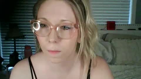 nikkib653466 online show from 03.05.26