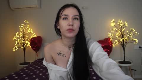 Nikki online show from 03.04.25