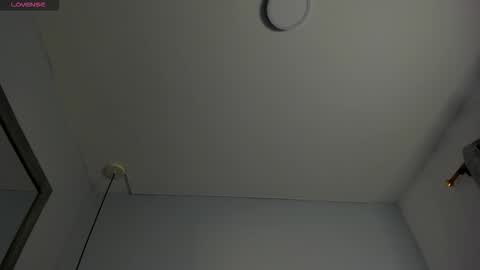 Nikki  online show from 01.06.26