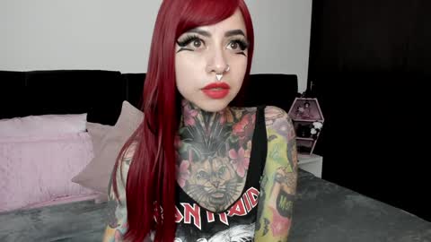 Nikki Ramone   online show from 12.30.24