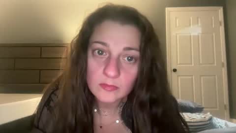 Snapshot of nikkisnow1 chatting on 12.01.25 nikkisnow1 online show from 12.01.25