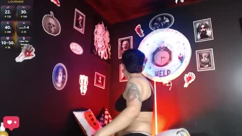 Nikky online show from 10.13.25