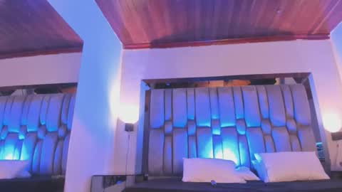     online show from 09.10.25