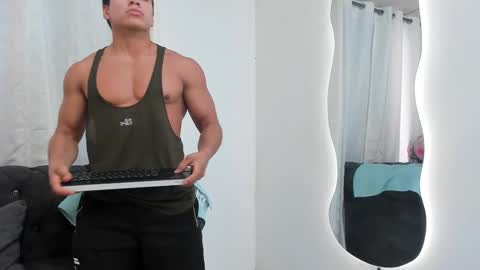 niklause_froid online show from 02.10.25