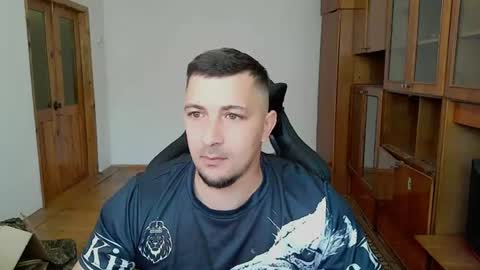 Snapshot of niklevel2 chatting on 06.21.26 Dmitry online show from 06.21.26