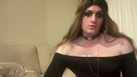 Nichole online show from 11.11.25