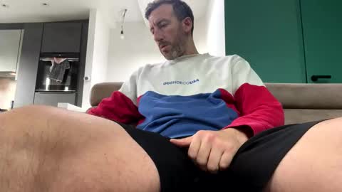 Niko online show from 10.19.25