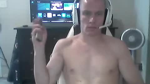 Snapshot of nikolai_russian_daddy chatting on 07.14.26 nikolai_russian_daddy online show from 07.14.26