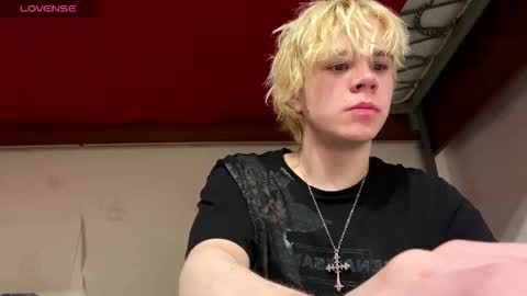 nikolasbucks online show from 12.04.25