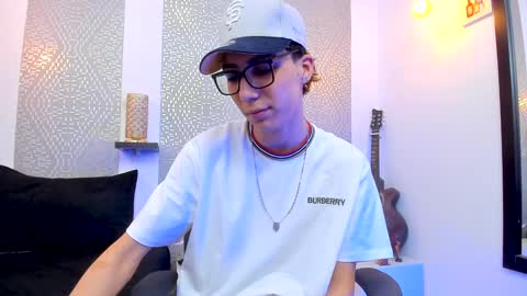    online show from 12.10.24